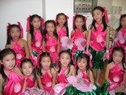 dance * 1600 x 1200 * (658KB)